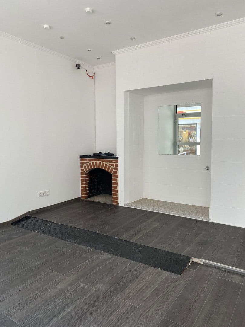 Predaj domu 313 m², pozemek 206 m², Antoniterstraße 54, Alzey, Porýnie-Falcko Predaj domu 313 m², pozemek 206 m², Antoniterstraße 54, Alzey, Porýnie-Falcko