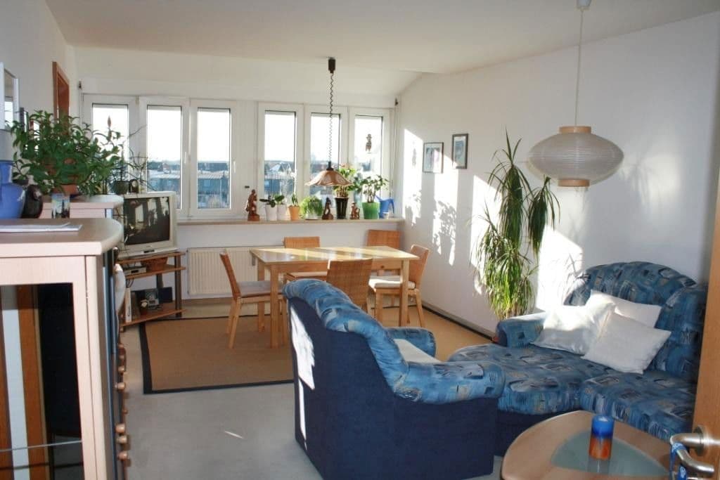 Prenájom bytu 2-izbový 48 m², Hildegardstrasse 16, Unterschleissheim, Bavorsko Prenájom bytu 2-izbový 48 m², Hildegardstrasse 16, Unterschleissheim, Bavorsko