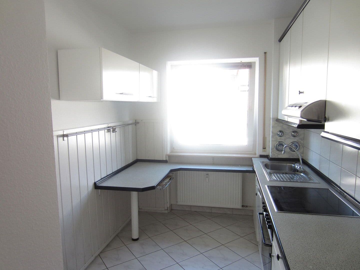 Prenájom bytu 3-izbový 75 m², Taunusstein, Hesensko Prenájom bytu 3-izbový 75 m², Taunusstein, Hesensko