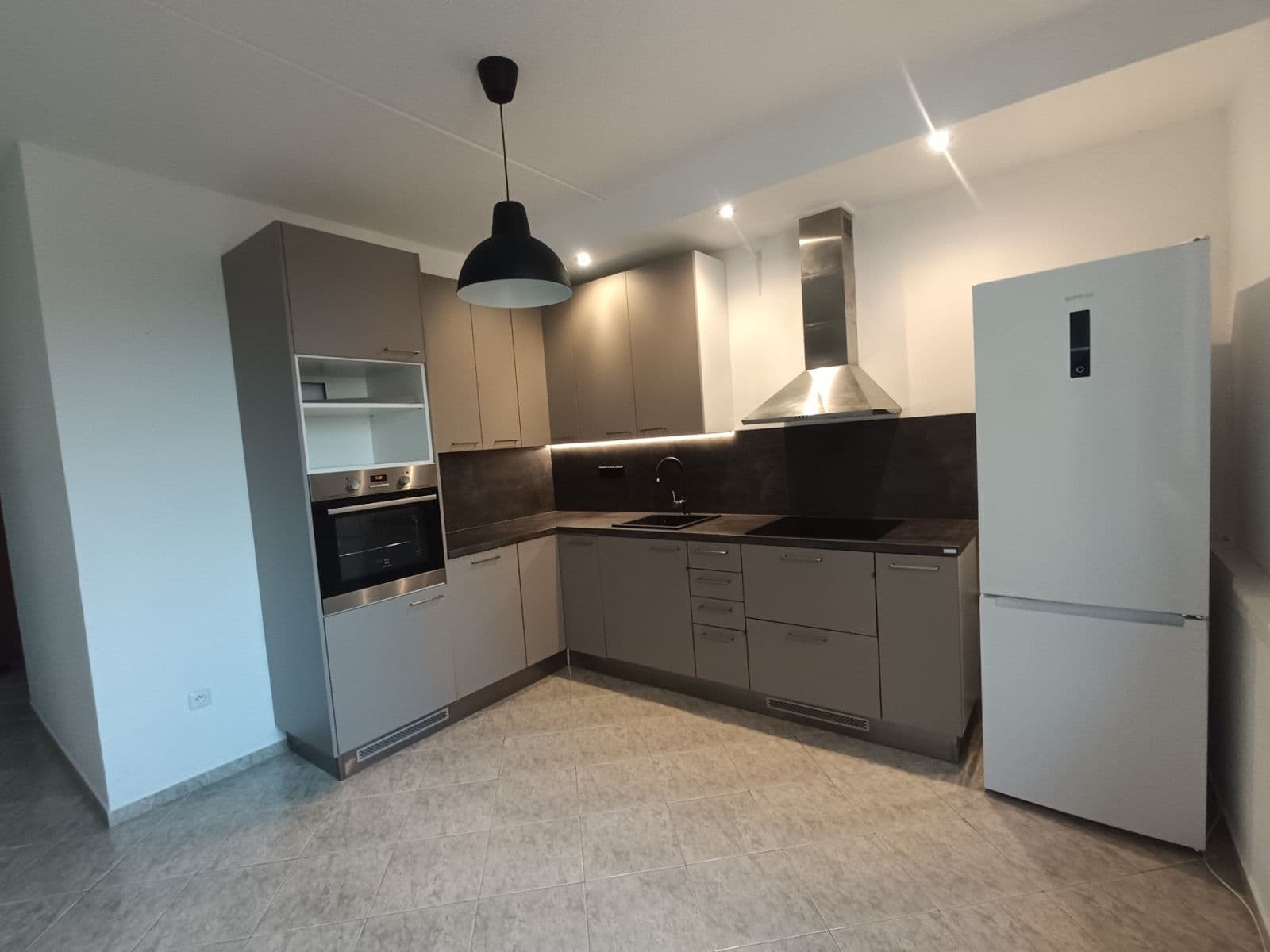 Predaj bytu 3-izbový 64 m², Táborská, Pelhřimov, Kraj Vysočina Predaj bytu 3-izbový 64 m², Táborská, Pelhřimov, Kraj Vysočina