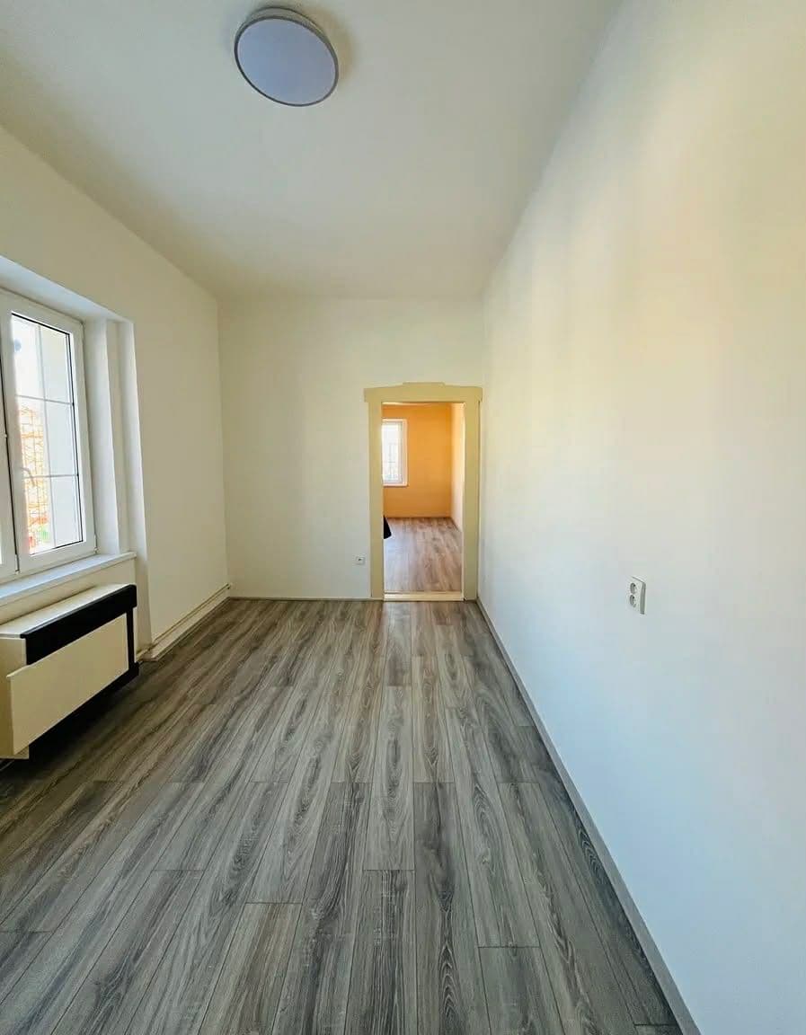 Prenájom bytu 2-izbový 50 m², Pod Pekárnami, Praha, Praha Prenájom bytu 2-izbový 50 m², Pod Pekárnami, Praha, Praha