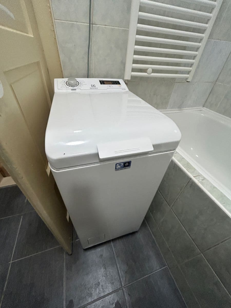 Prenájom bytu 2-izbový 50 m², Pod Pekárnami, Praha, Praha Prenájom bytu 2-izbový 50 m², Pod Pekárnami, Praha, Praha