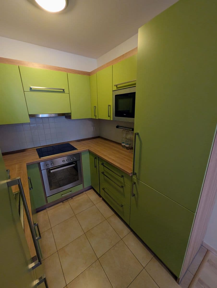 Prenájom bytu 2-izbový 43 m², Sezemínská, Praha, Praha Prenájom bytu 2-izbový 43 m², Sezemínská, Praha, Praha