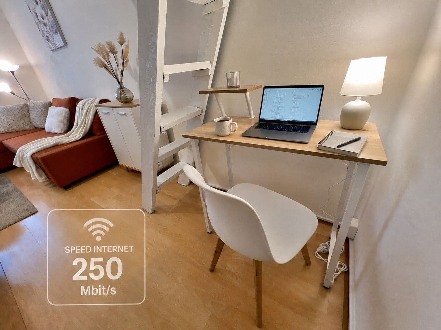 Prenájom bytu 37 m², U Parního mlýna, Praha, Praha Prenájom bytu 37 m², U Parního mlýna, Praha, Praha