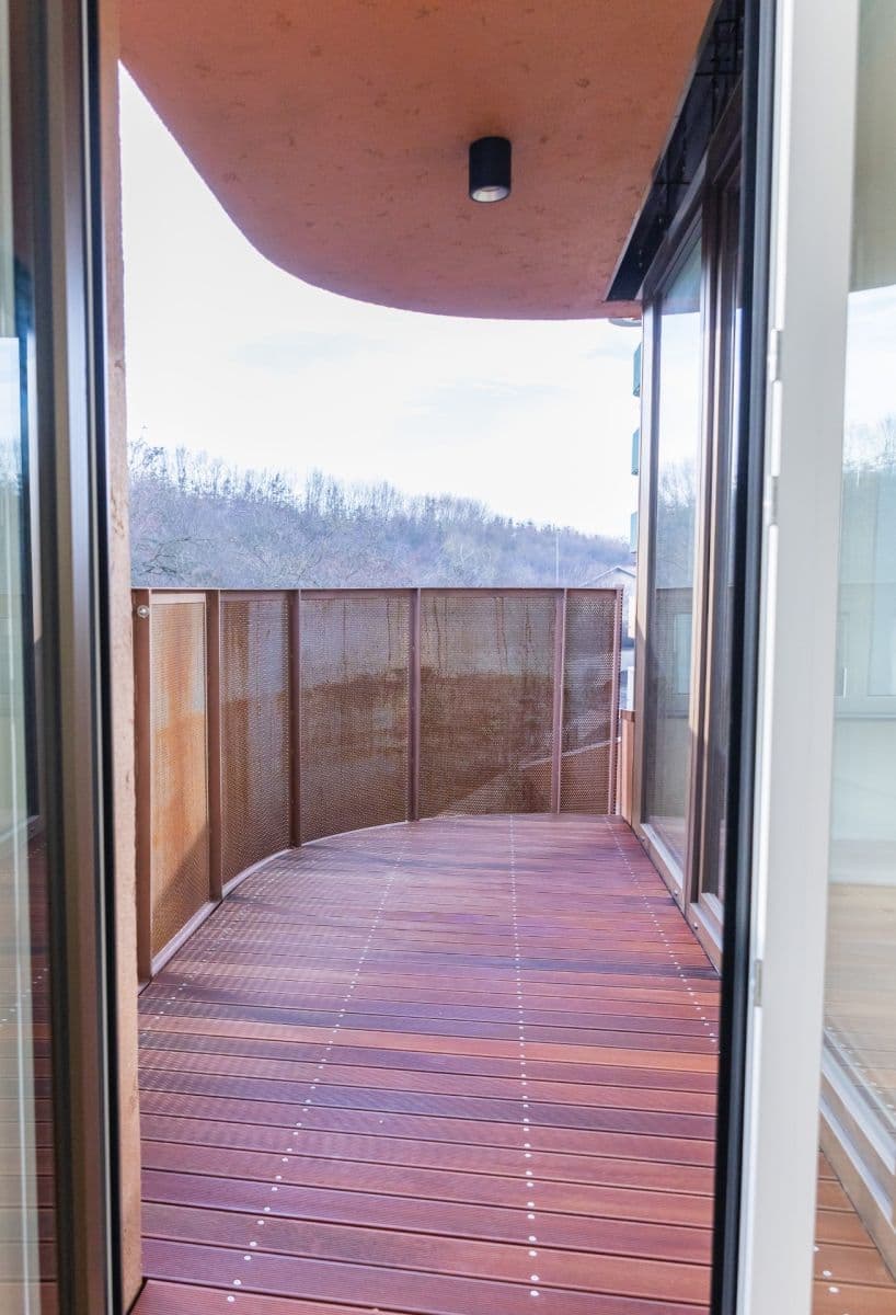 Predaj bytu 2-izbový 50 m², U Komína, Praha, Praha Predaj bytu 2-izbový 50 m², U Komína, Praha, Praha