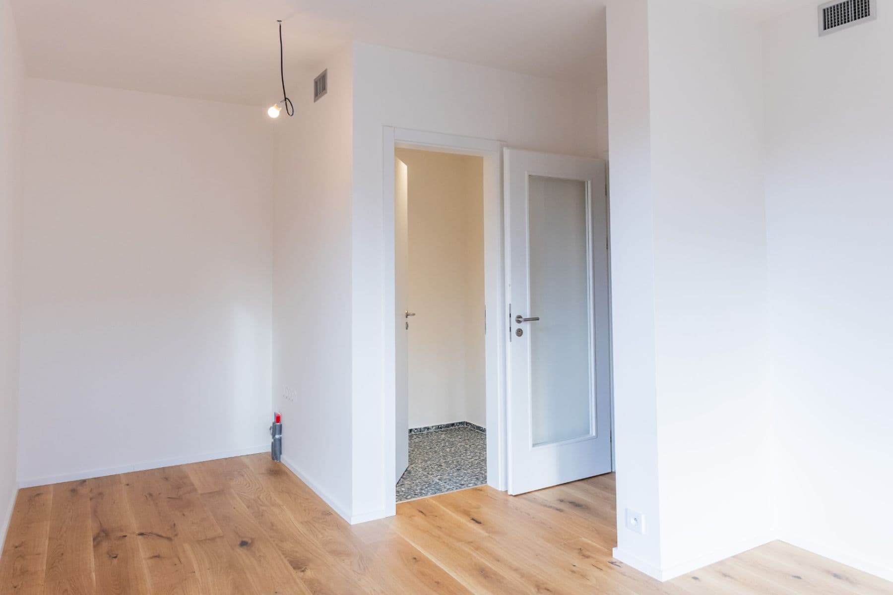 Predaj bytu 2-izbový 50 m², U Komína, Praha, Praha Predaj bytu 2-izbový 50 m², U Komína, Praha, Praha
