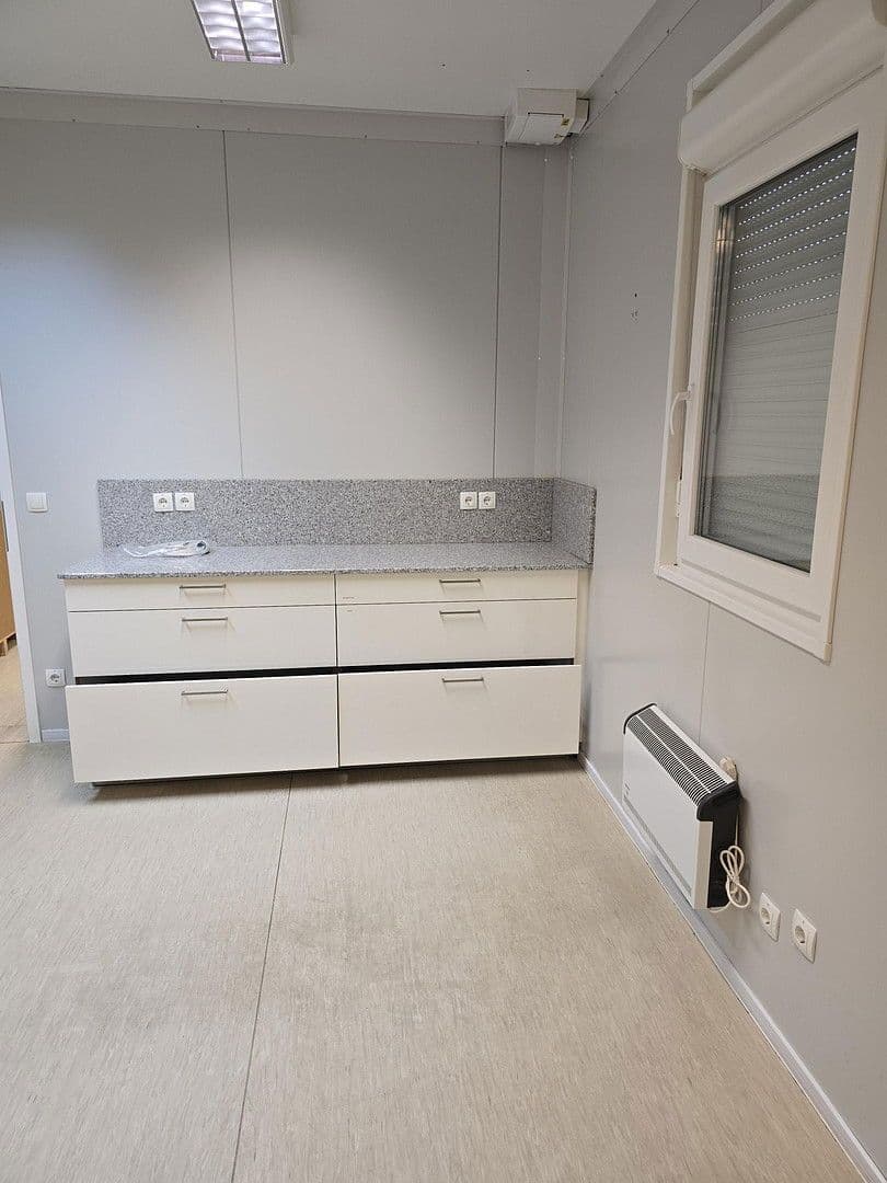 Predaj kancelárie 135 m², Michelau in Oberfranken, Bavorsko Predaj kancelárie 135 m², Michelau in Oberfranken, Bavorsko