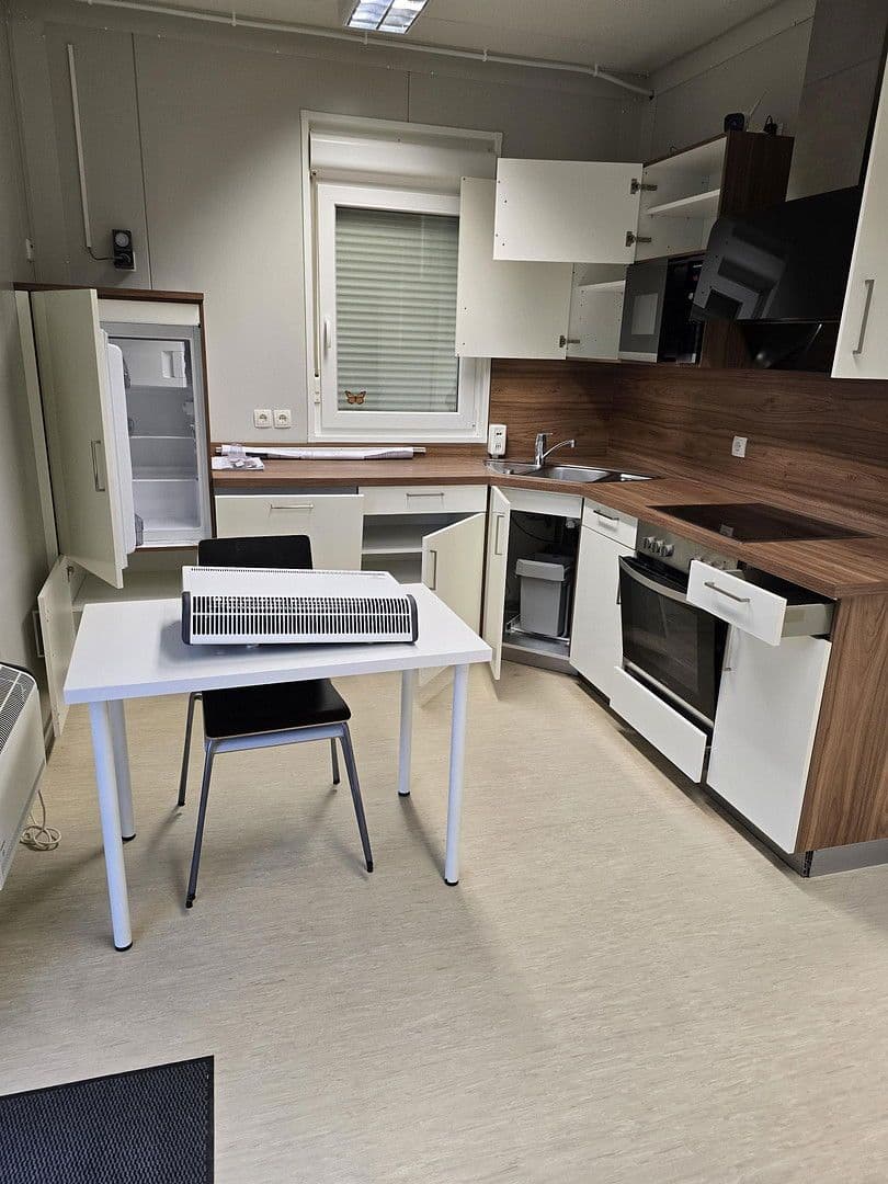 Predaj kancelárie 135 m², Michelau in Oberfranken, Bavorsko Predaj kancelárie 135 m², Michelau in Oberfranken, Bavorsko