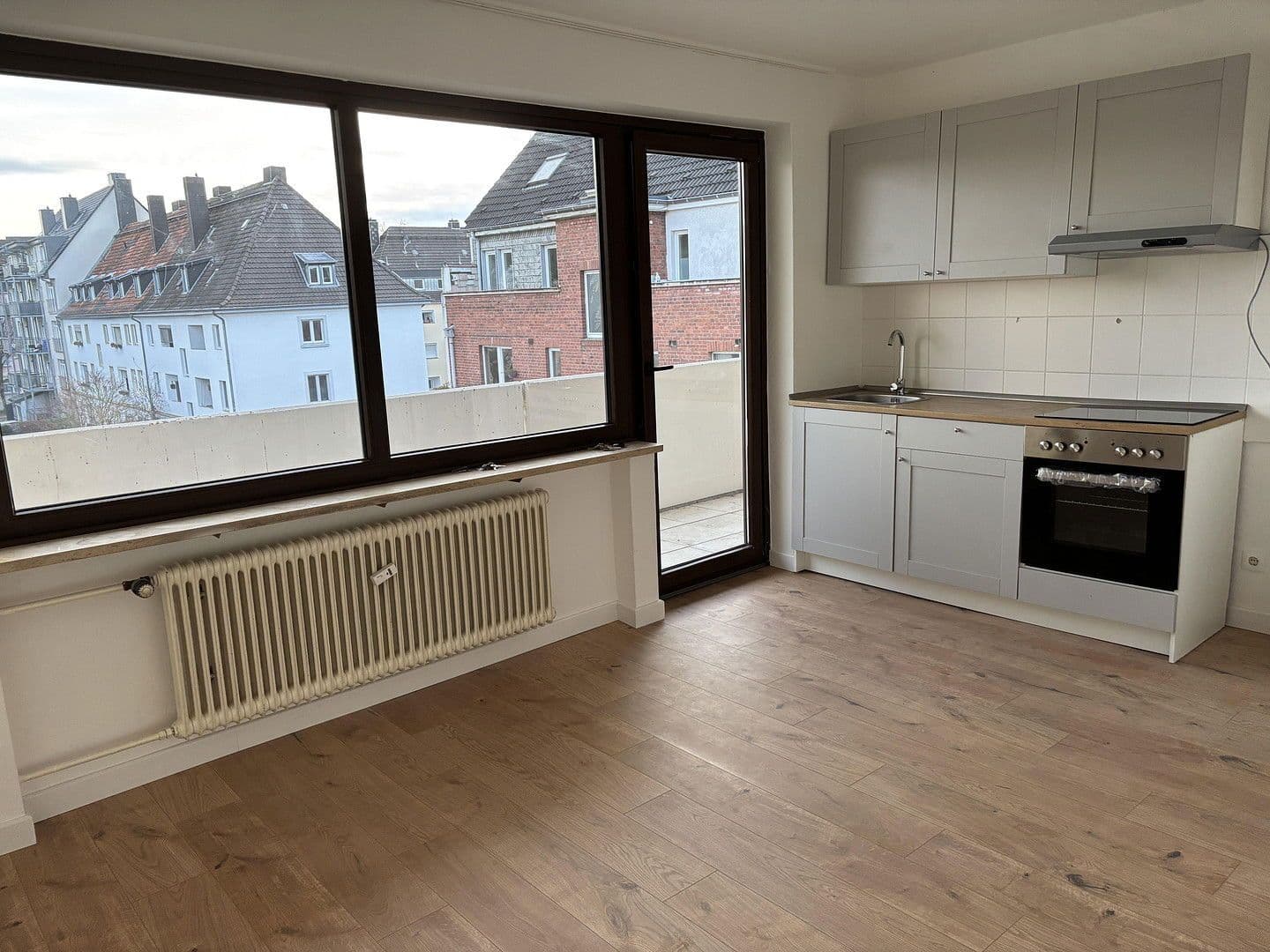 Prenájom bytu 1-izbový 32 m², Eifelstraße 35, Aachen, Severné Porýnie - Westfálsko Prenájom bytu 1-izbový 32 m², Eifelstraße 35, Aachen, Severné Porýnie - Westfálsko