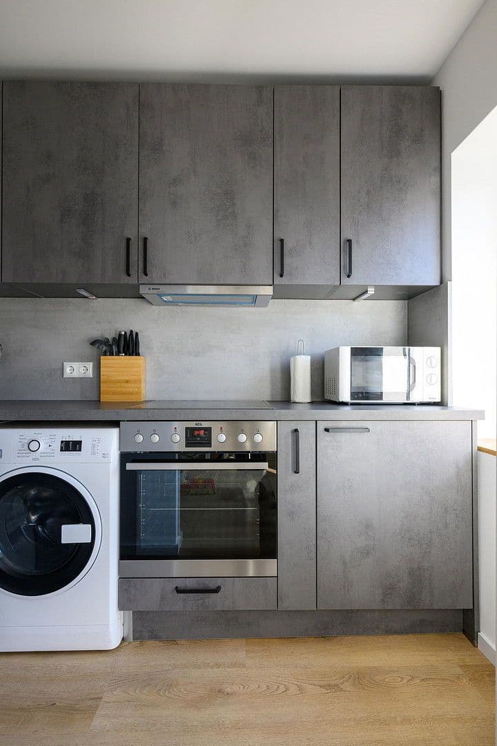 Prenájom bytu 2-izbový 52 m², Elisenstr. 22, Hamburg, Hamburg Prenájom bytu 2-izbový 52 m², Elisenstr. 22, Hamburg, Hamburg