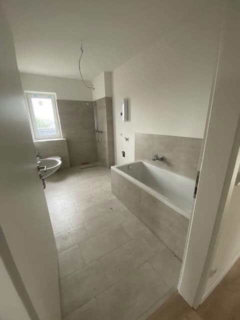 Prenájom bytu 3-izbový 114 m², Boizenburg/Elbe, Meklenbursko-Predpomoransko Prenájom bytu 3-izbový 114 m², Boizenburg/Elbe, Meklenbursko-Predpomoransko