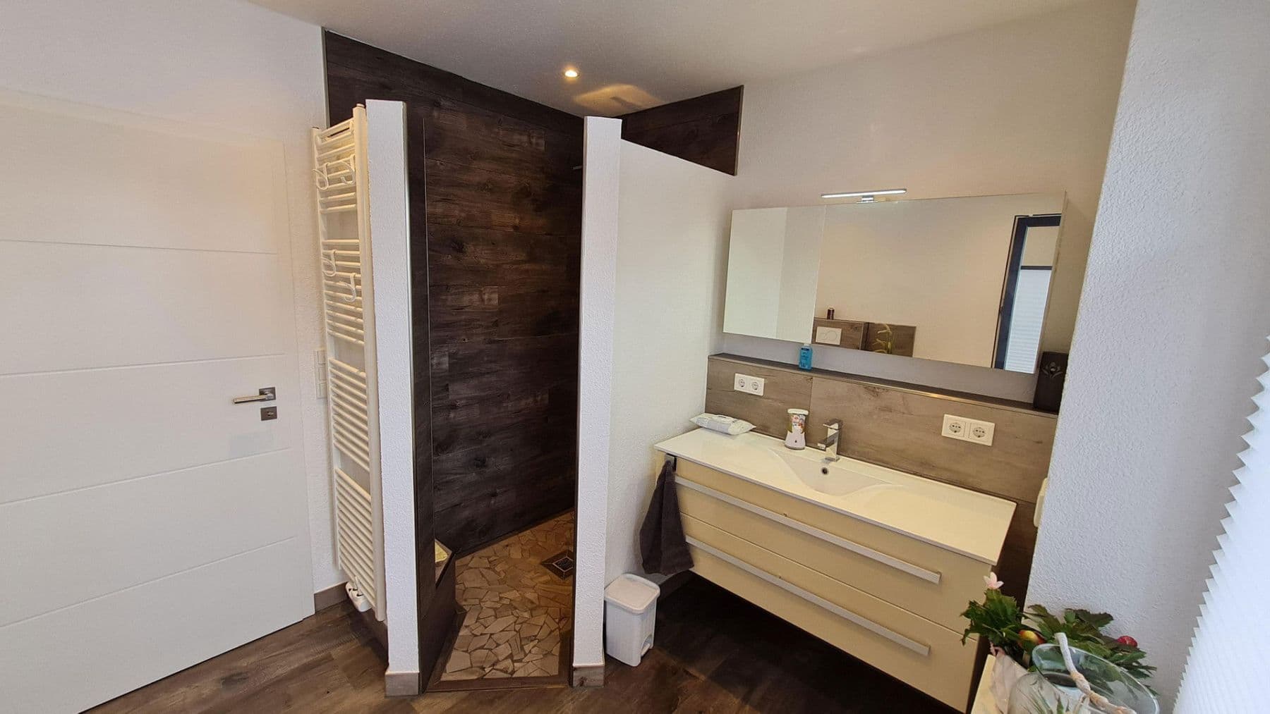 Predaj domu 194 m², pozemek 680 m², Hemmoor, Dolné Sasko Predaj domu 194 m², pozemek 680 m², Hemmoor, Dolné Sasko