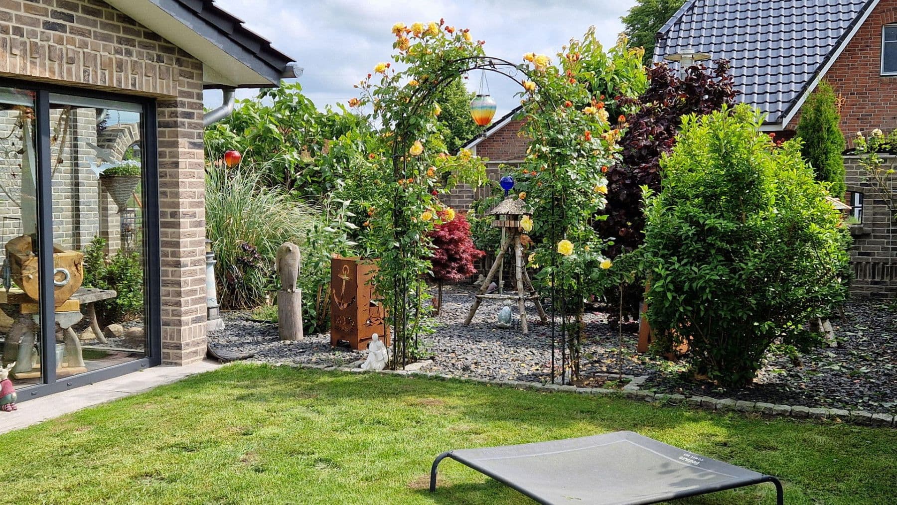 Predaj domu 194 m², pozemek 680 m², Hemmoor, Dolné Sasko Predaj domu 194 m², pozemek 680 m², Hemmoor, Dolné Sasko