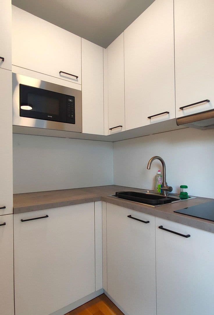 Prenájom bytu 1-izbový 22 m², Rubensstr. 54, Berlin - Schöneberg, Berlín Prenájom bytu 1-izbový 22 m², Rubensstr. 54, Berlin - Schöneberg, Berlín