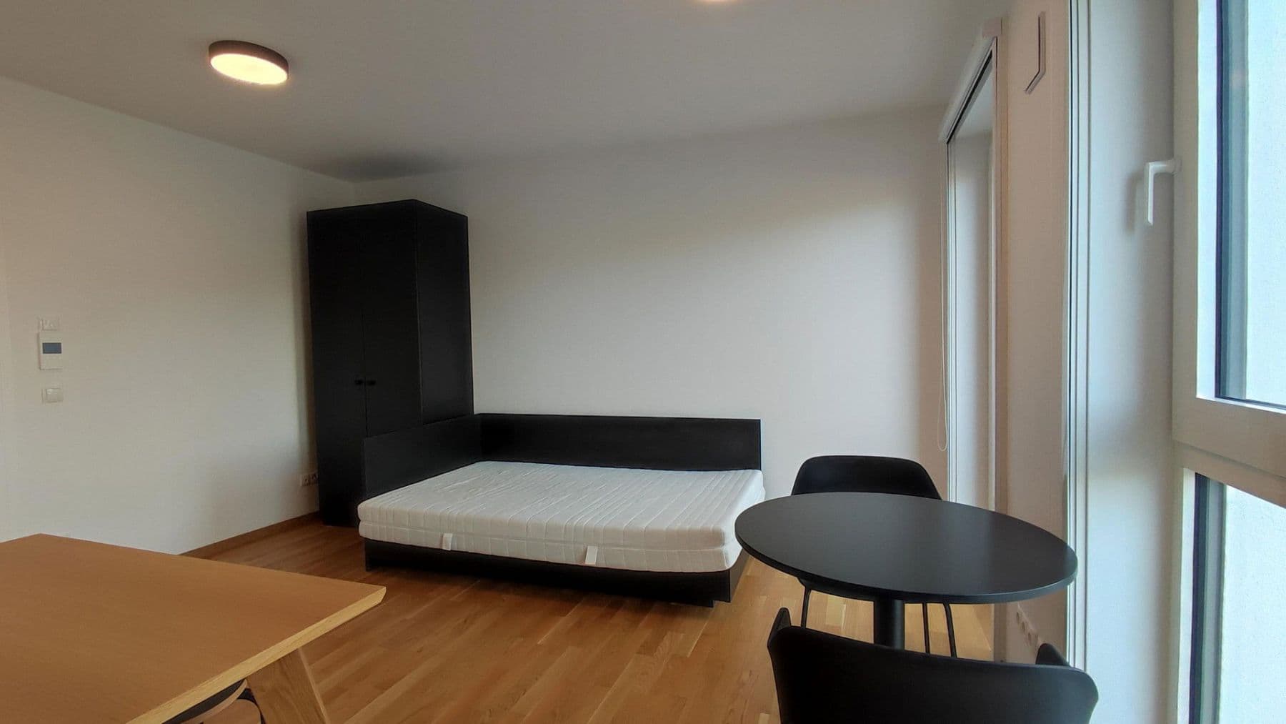 Prenájom bytu 1-izbový 22 m², Rubensstr. 54, Berlin - Schöneberg, Berlín Prenájom bytu 1-izbový 22 m², Rubensstr. 54, Berlin - Schöneberg, Berlín