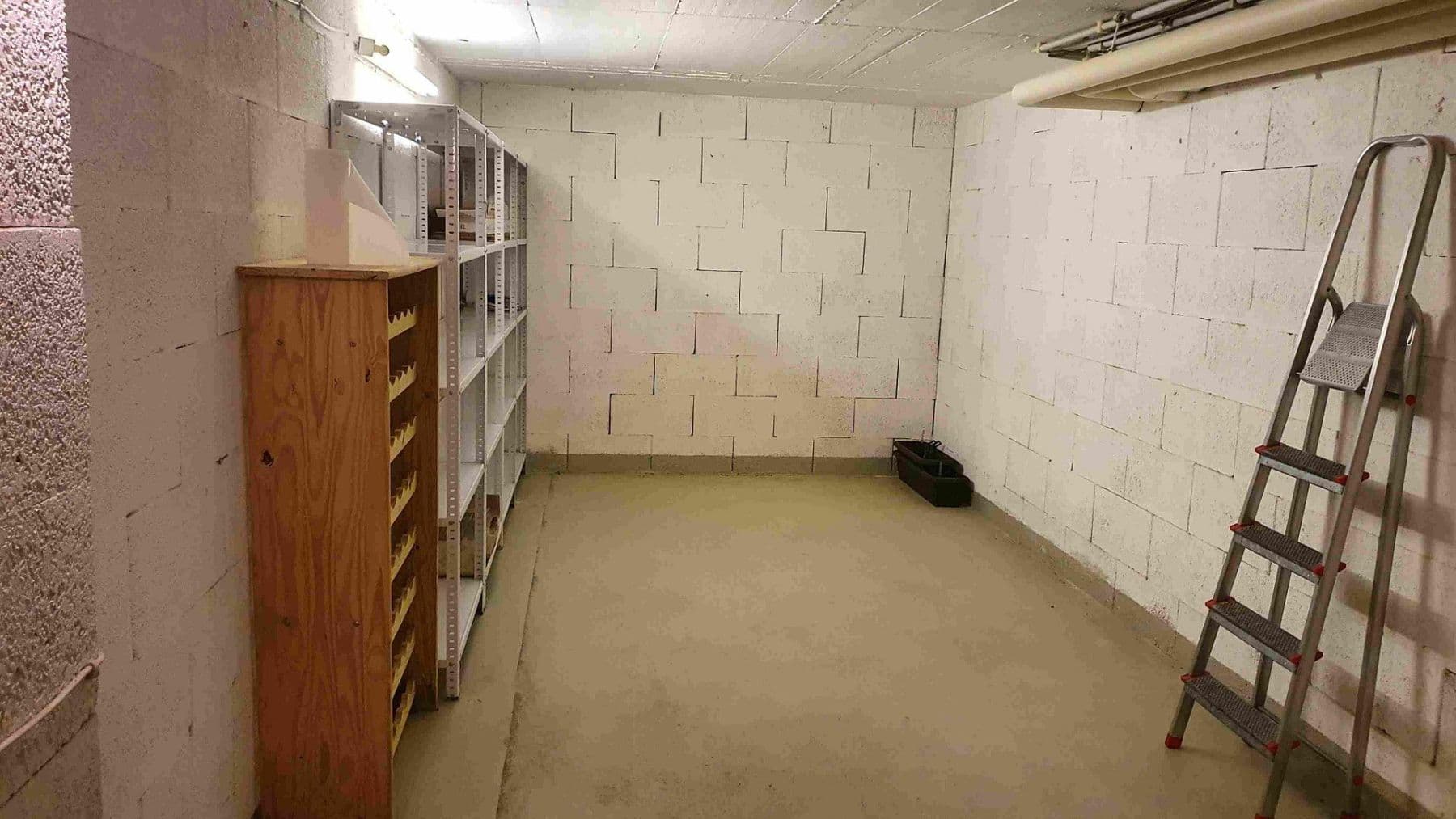 Prenájom bytu 3-izbový 114 m², Hallesche Straße 39, Wolfsburg, Dolné Sasko Prenájom bytu 3-izbový 114 m², Hallesche Straße 39, Wolfsburg, Dolné Sasko