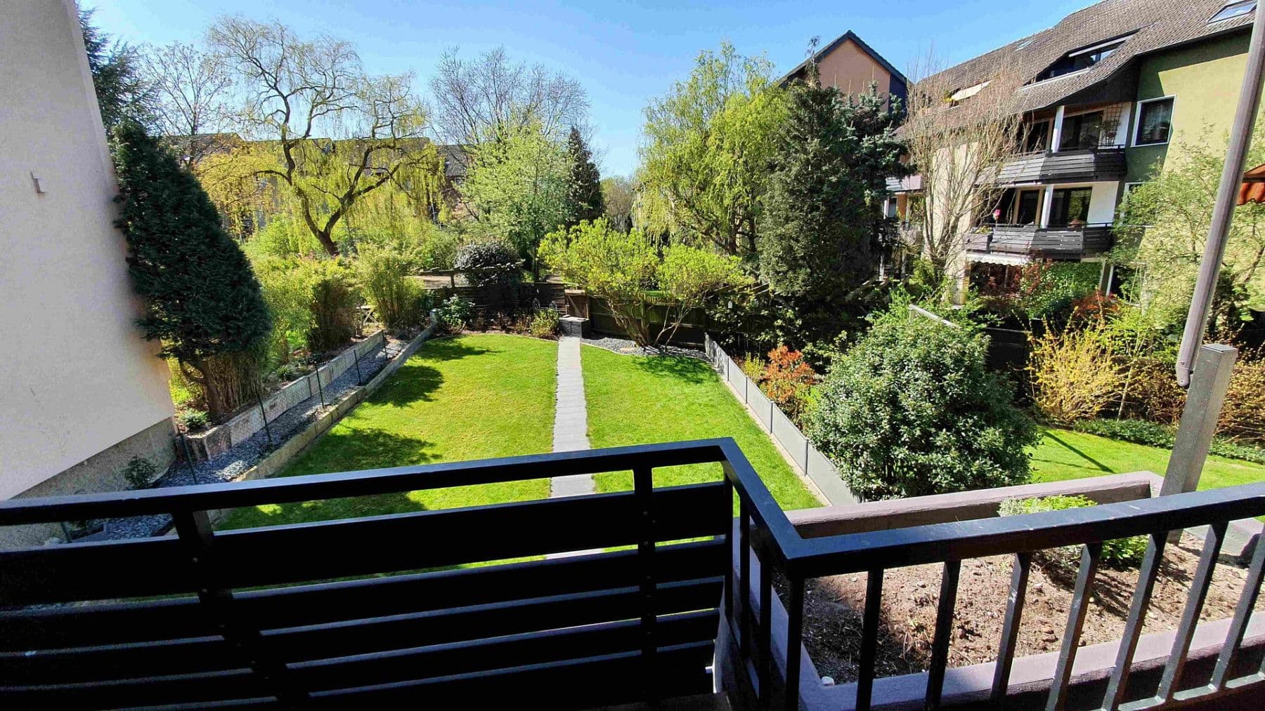 Prenájom bytu 3-izbový 114 m², Hallesche Straße 39, Wolfsburg, Dolné Sasko Prenájom bytu 3-izbový 114 m², Hallesche Straße 39, Wolfsburg, Dolné Sasko