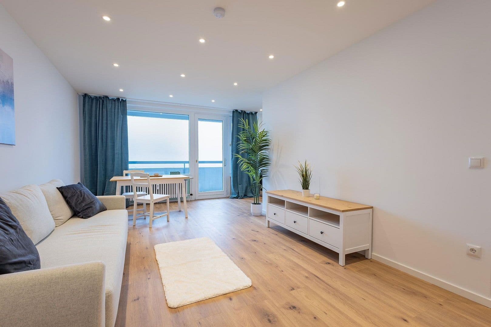 Prenájom bytu 1-izbový 36 m², Drygalskiallee 118, München, Bavorsko Prenájom bytu 1-izbový 36 m², Drygalskiallee 118, München, Bavorsko