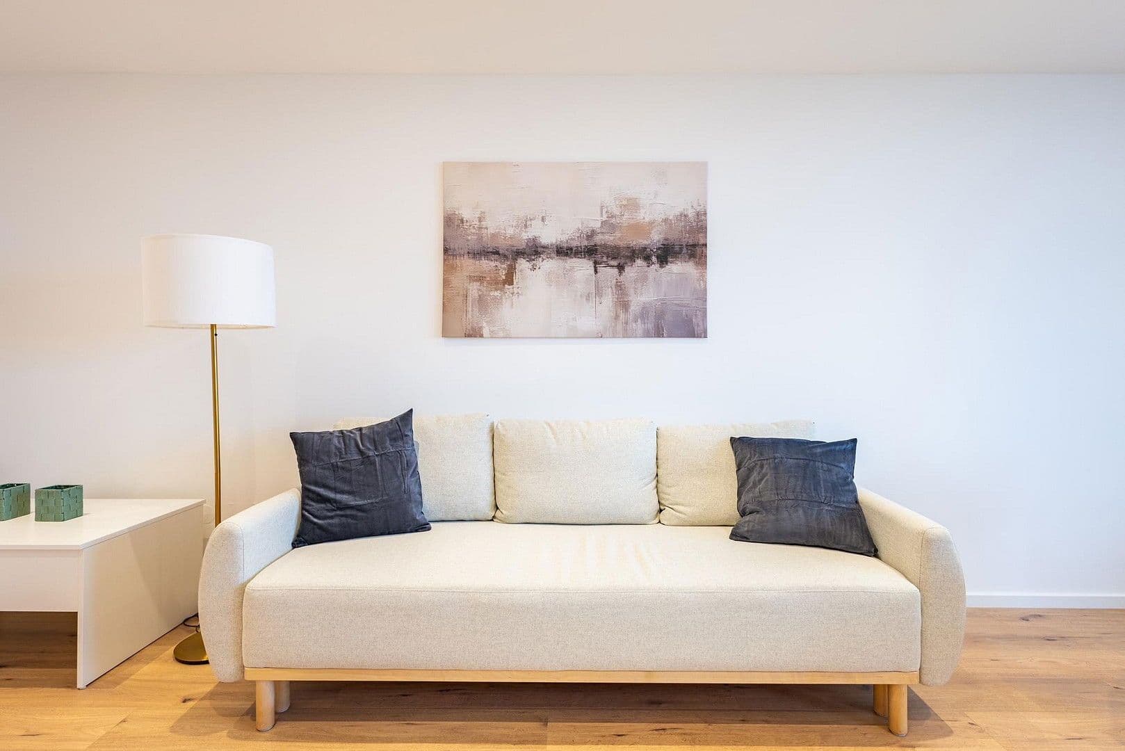 Prenájom bytu 1-izbový 36 m², Drygalskiallee 118, München, Bavorsko Prenájom bytu 1-izbový 36 m², Drygalskiallee 118, München, Bavorsko