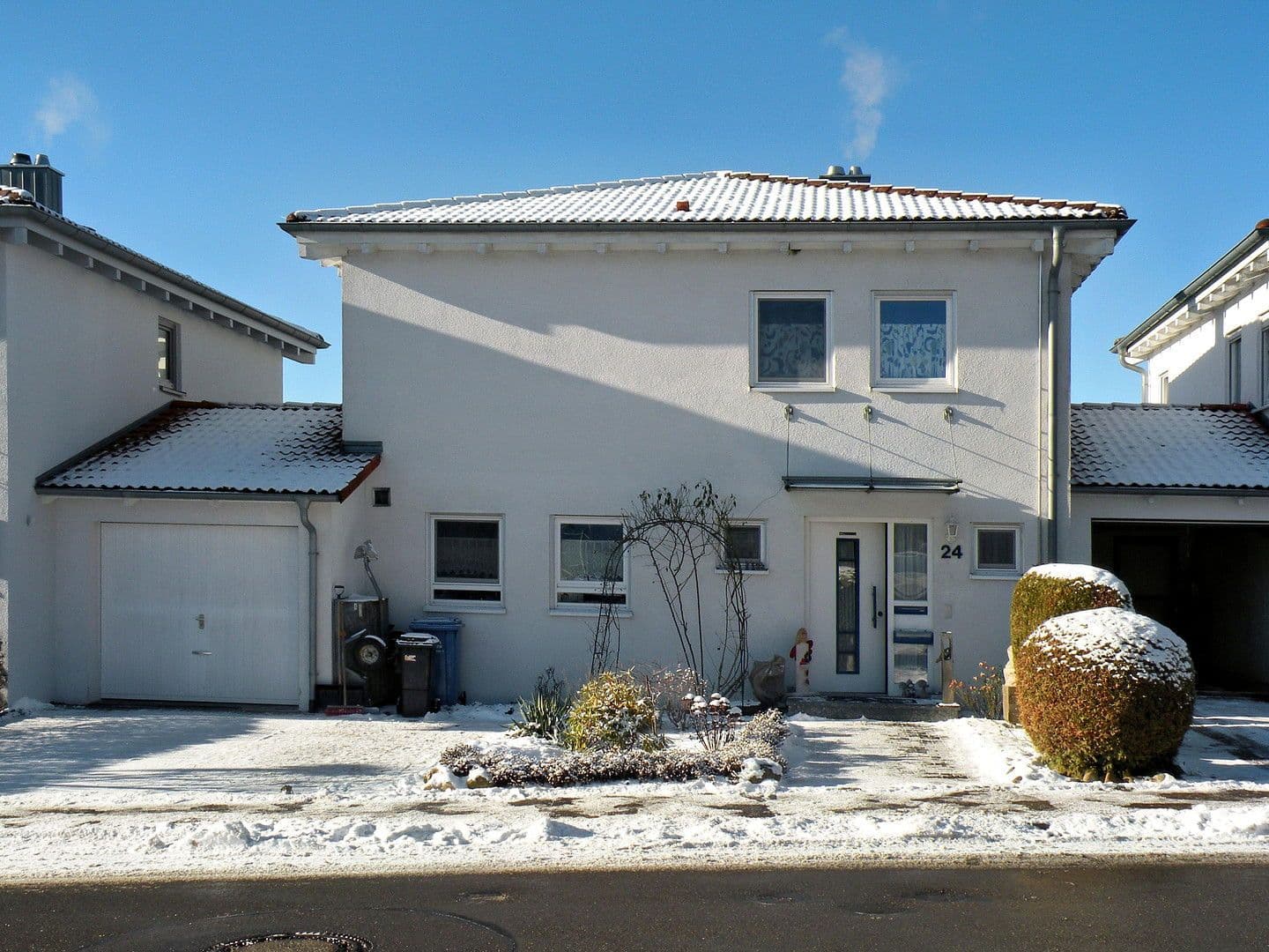 Predaj domu 118 m², pozemek 324 m², Pfullendorf, Bádensko-Wurttembersko Predaj domu 118 m², pozemek 324 m², Pfullendorf, Bádensko-Wurttembersko