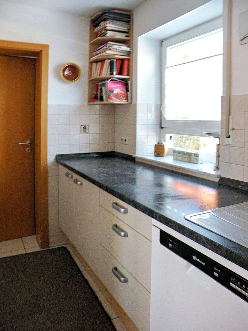 Predaj domu 118 m², pozemek 324 m², Pfullendorf, Bádensko-Wurttembersko Predaj domu 118 m², pozemek 324 m², Pfullendorf, Bádensko-Wurttembersko