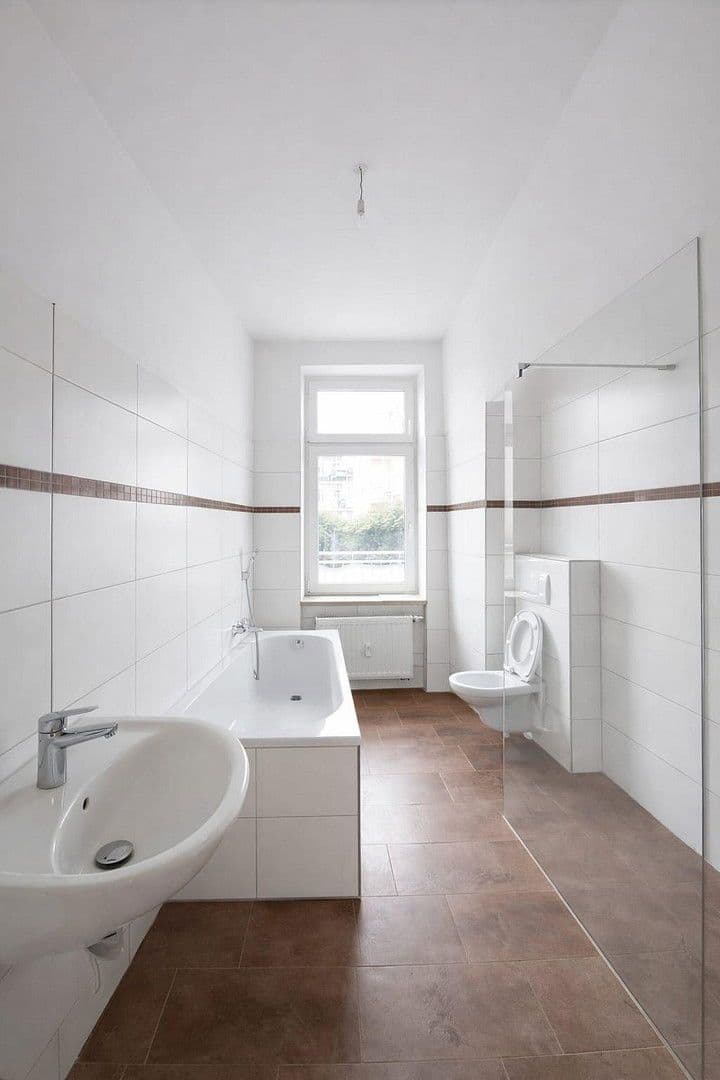 Prenájom bytu 120 m², Kochstraße 17,, Chemnitz, Sasko Prenájom bytu 120 m², Kochstraße 17,, Chemnitz, Sasko