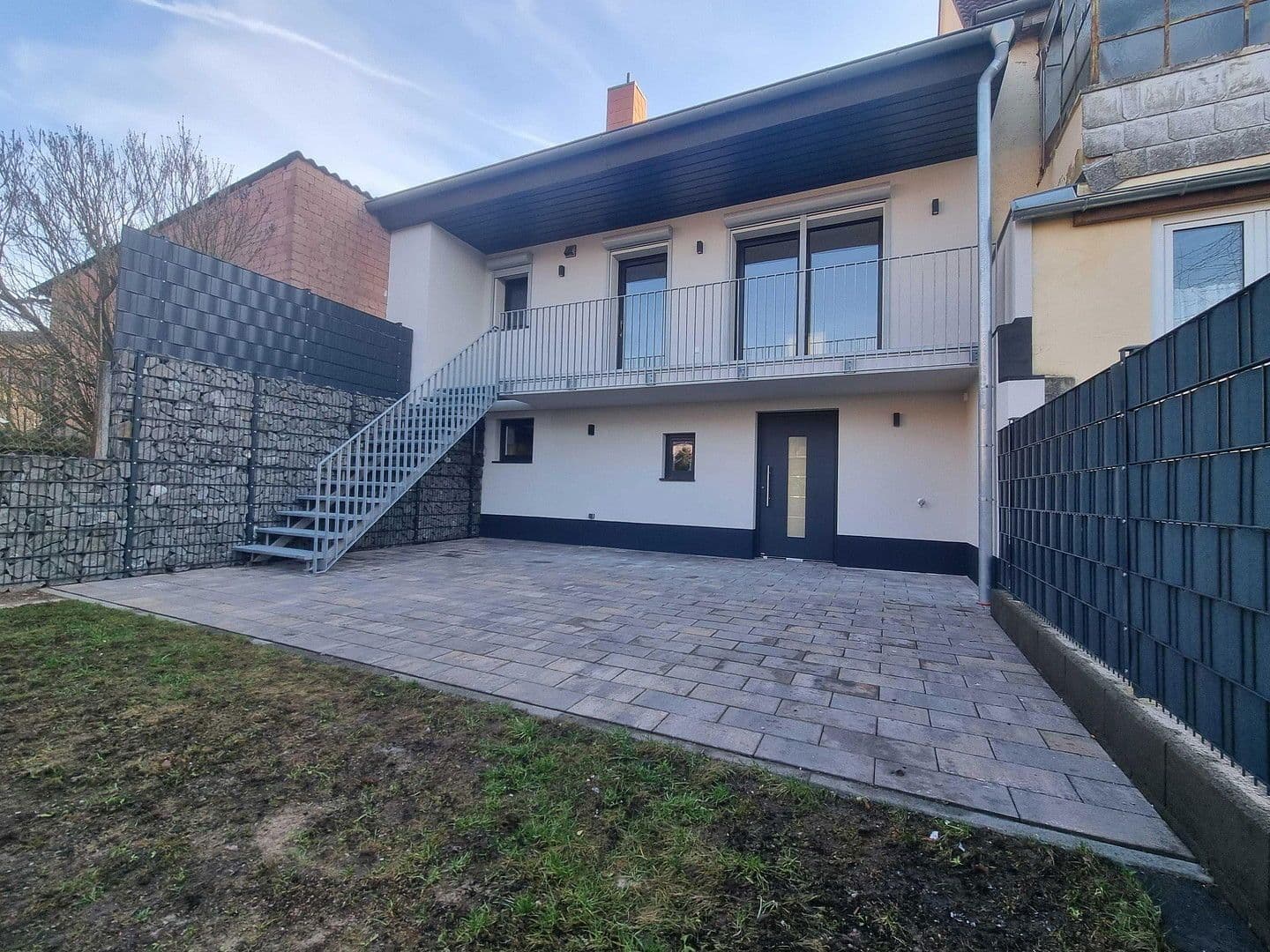 Predaj domu 99 m², pozemek 306 m², Eisenbahnstraße 4a, Steinwenden, Porýnie-Falcko Predaj domu 99 m², pozemek 306 m², Eisenbahnstraße 4a, Steinwenden, Porýnie-Falcko