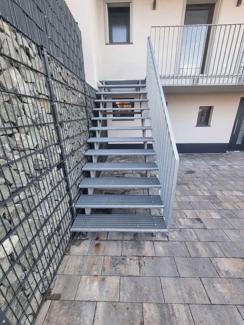 Predaj domu 99 m², pozemek 306 m², Eisenbahnstraße 4a, Steinwenden, Porýnie-Falcko Predaj domu 99 m², pozemek 306 m², Eisenbahnstraße 4a, Steinwenden, Porýnie-Falcko