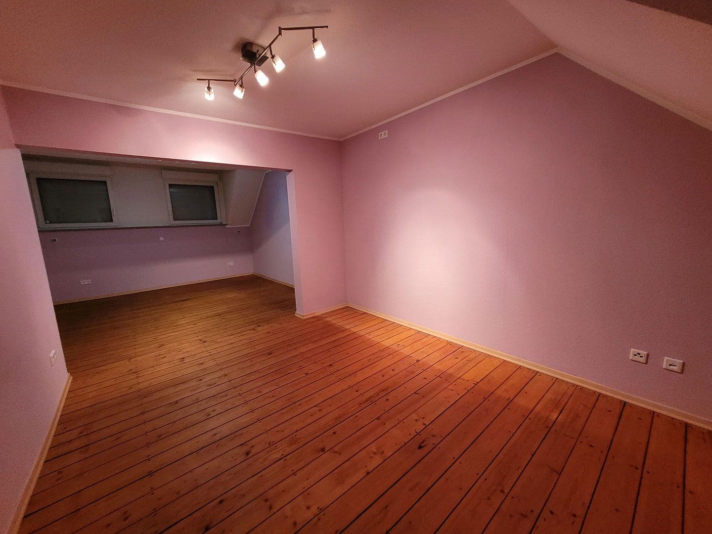 Predaj domu 167 m², pozemek 803 m², Herten, Severné Porýnie - Westfálsko Predaj domu 167 m², pozemek 803 m², Herten, Severné Porýnie - Westfálsko