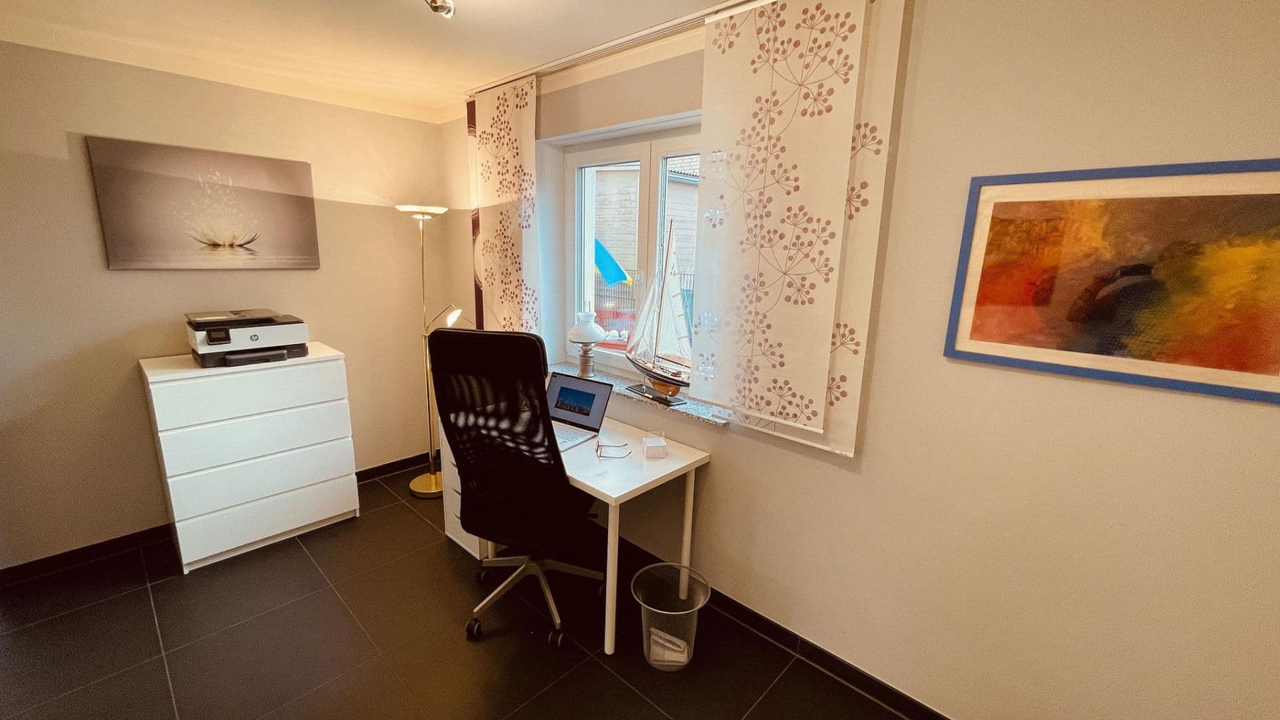 Prenájom bytu 3-izbový 141 m², Usingen, Hesensko Prenájom bytu 3-izbový 141 m², Usingen, Hesensko