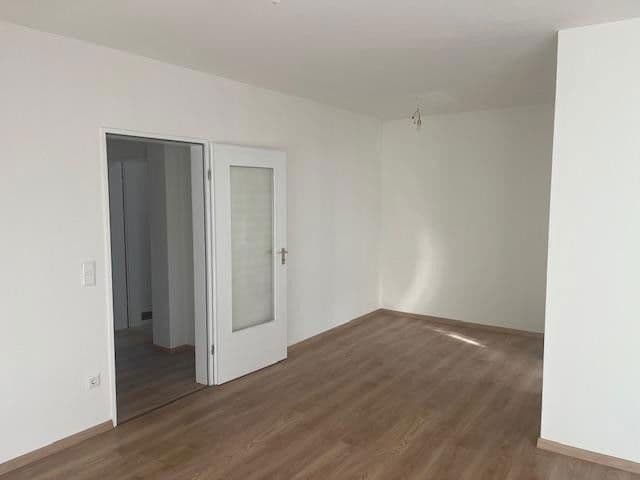 Prenájom bytu 2-izbový 60 m², Landshut, Bavorsko Prenájom bytu 2-izbový 60 m², Landshut, Bavorsko