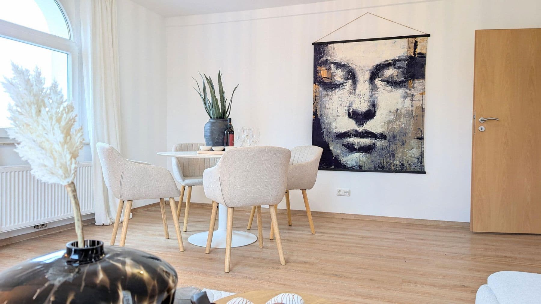 Predaj bytu 4-izbový 106 m², Hannover, Dolné Sasko Predaj bytu 4-izbový 106 m², Hannover, Dolné Sasko