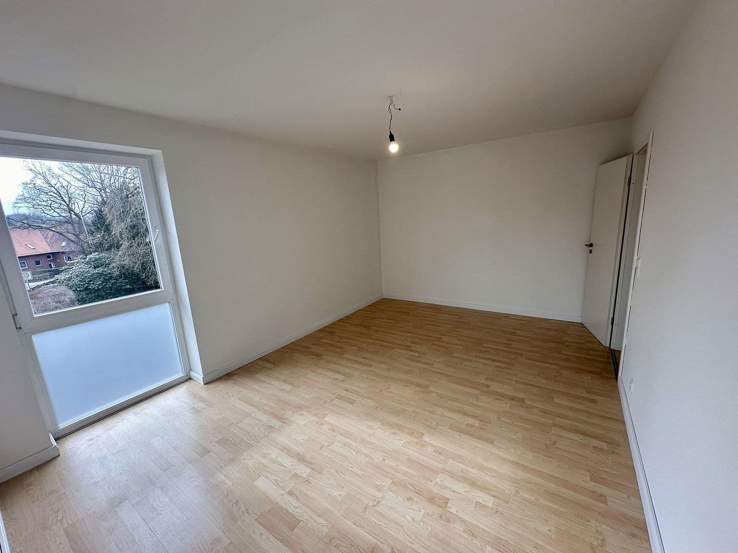 Prenájom bytu 2-izbový 85 m², Börnsen, Šlezvicko-Holštajnsko Prenájom bytu 2-izbový 85 m², Börnsen, Šlezvicko-Holštajnsko