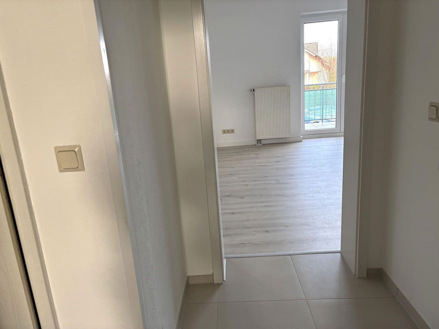 Prenájom bytu 2-izbový 47 m², Hünfelden, Hesensko Prenájom bytu 2-izbový 47 m², Hünfelden, Hesensko