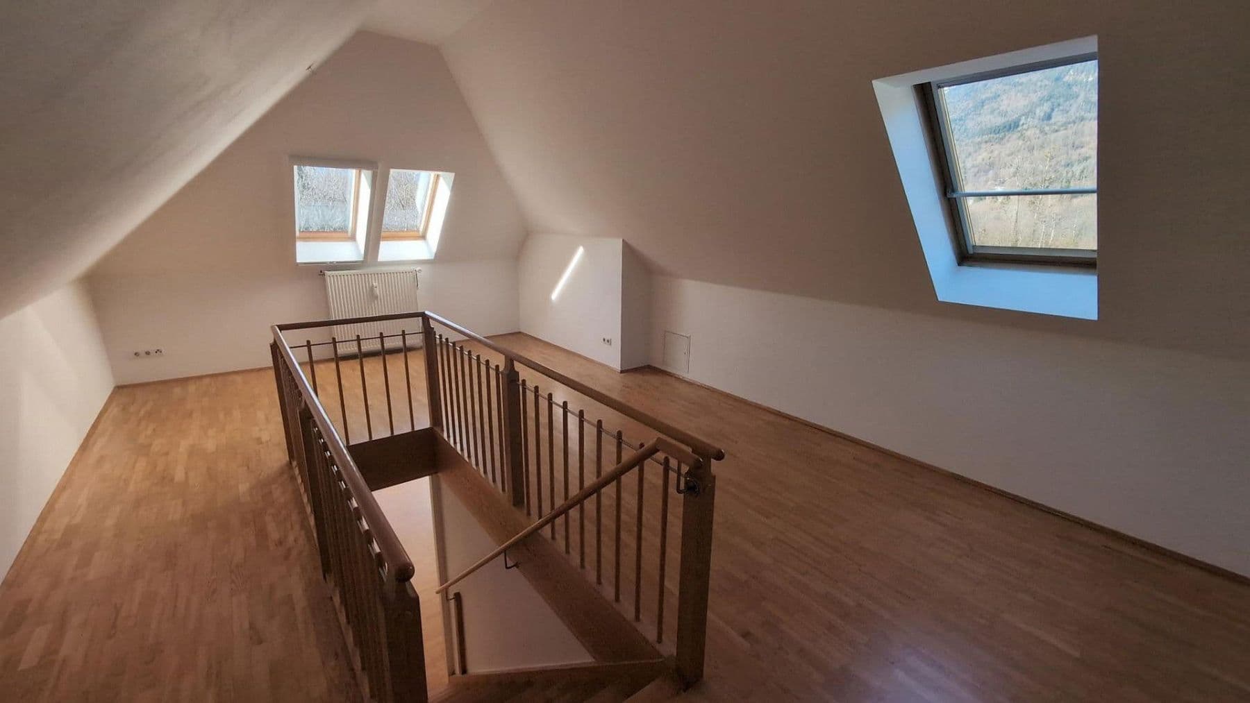 Prenájom bytu 3-izbový 97 m², Bad Reichenhall, Bavorsko Prenájom bytu 3-izbový 97 m², Bad Reichenhall, Bavorsko