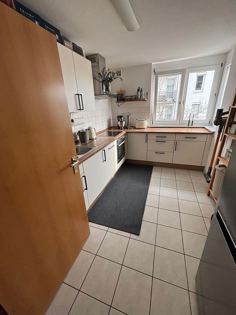 Predaj bytu 3-izbový 87 m², Stuttgart, Bádensko-Wurttembersko Predaj bytu 3-izbový 87 m², Stuttgart, Bádensko-Wurttembersko