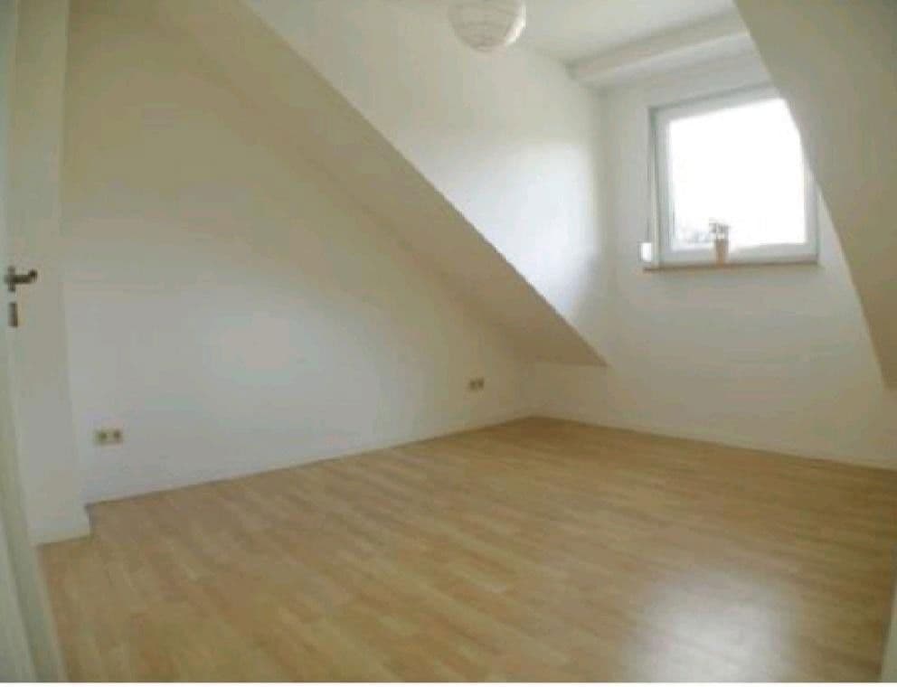 Prenájom bytu 2-izbový 60 m², Bruchköbel, Hesensko Prenájom bytu 2-izbový 60 m², Bruchköbel, Hesensko
