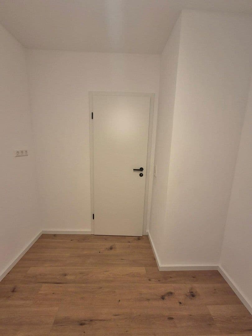 Predaj bytu 2-izbový 60 m², Zwernberger Weg 11, Nürnberg, Bavorsko Predaj bytu 2-izbový 60 m², Zwernberger Weg 11, Nürnberg, Bavorsko
