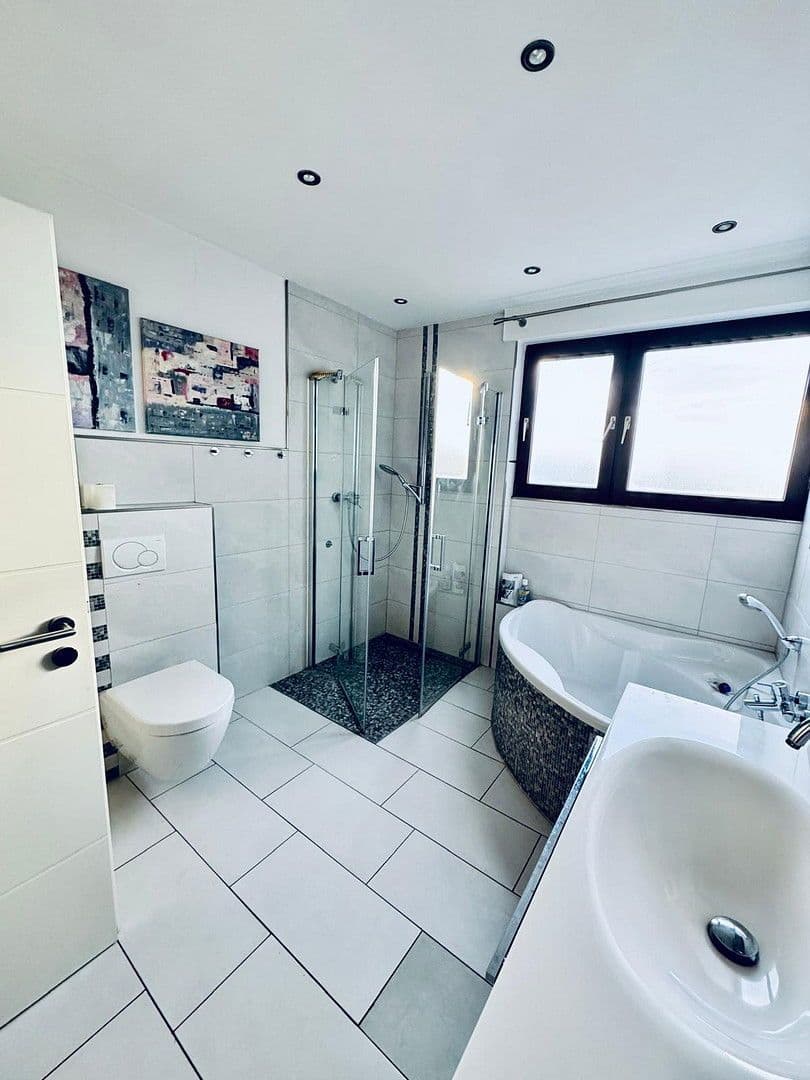 Prenájom kancelárie 370 m², August-Borsig-Straße 5, Koblenz, Porýnie-Falcko Prenájom kancelárie 370 m², August-Borsig-Straße 5, Koblenz, Porýnie-Falcko