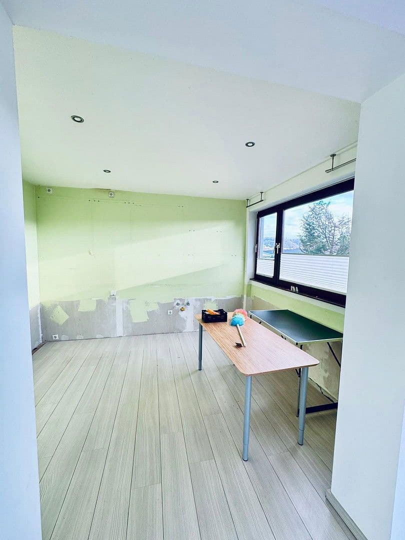 Prenájom kancelárie 370 m², August-Borsig-Straße 5, Koblenz, Porýnie-Falcko Prenájom kancelárie 370 m², August-Borsig-Straße 5, Koblenz, Porýnie-Falcko