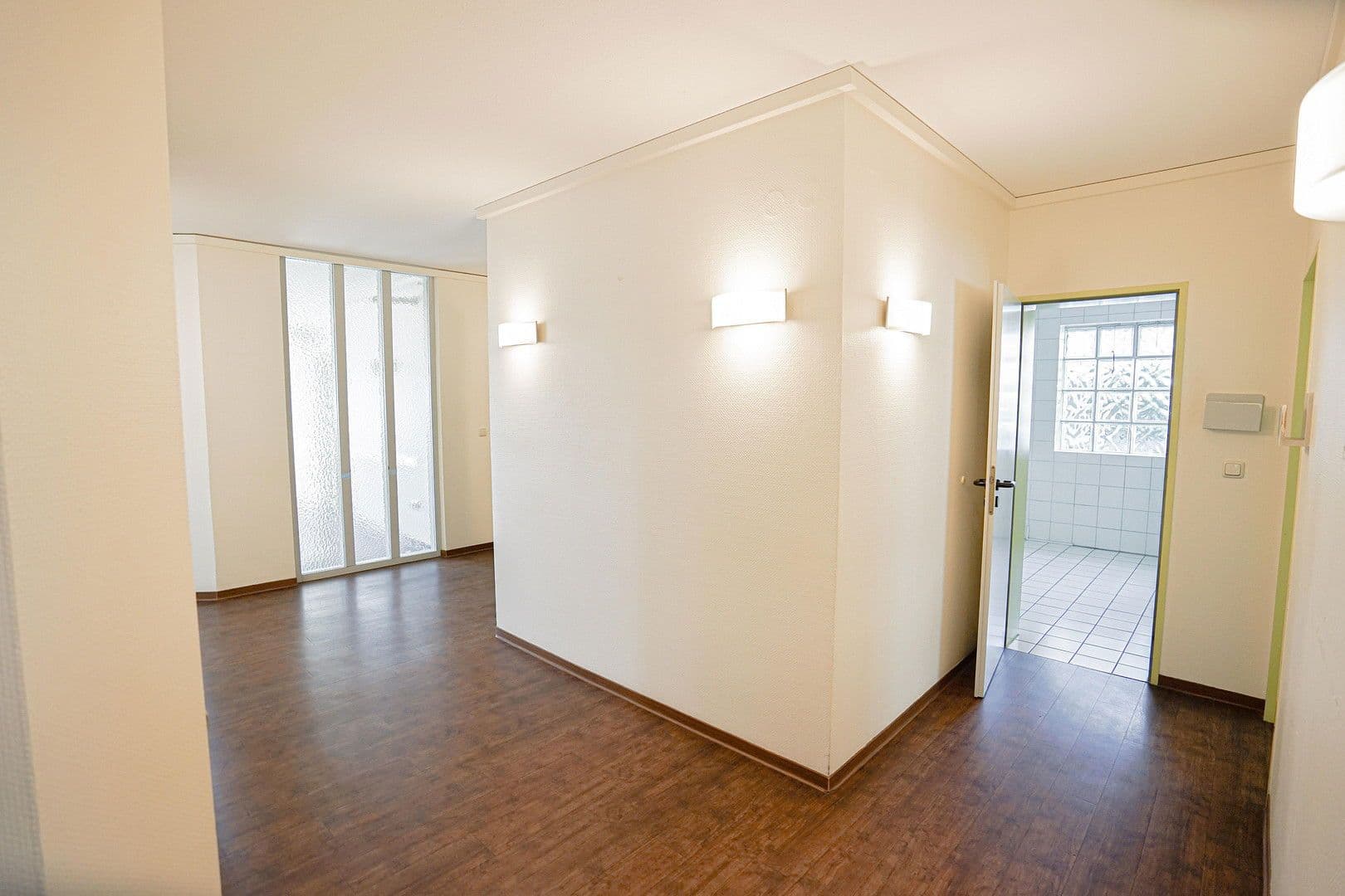 Prenájom kancelárie 215 m², Meinardusstraße 1, Oldenburg (Oldenburg), Dolné Sasko Prenájom kancelárie 215 m², Meinardusstraße 1, Oldenburg (Oldenburg), Dolné Sasko