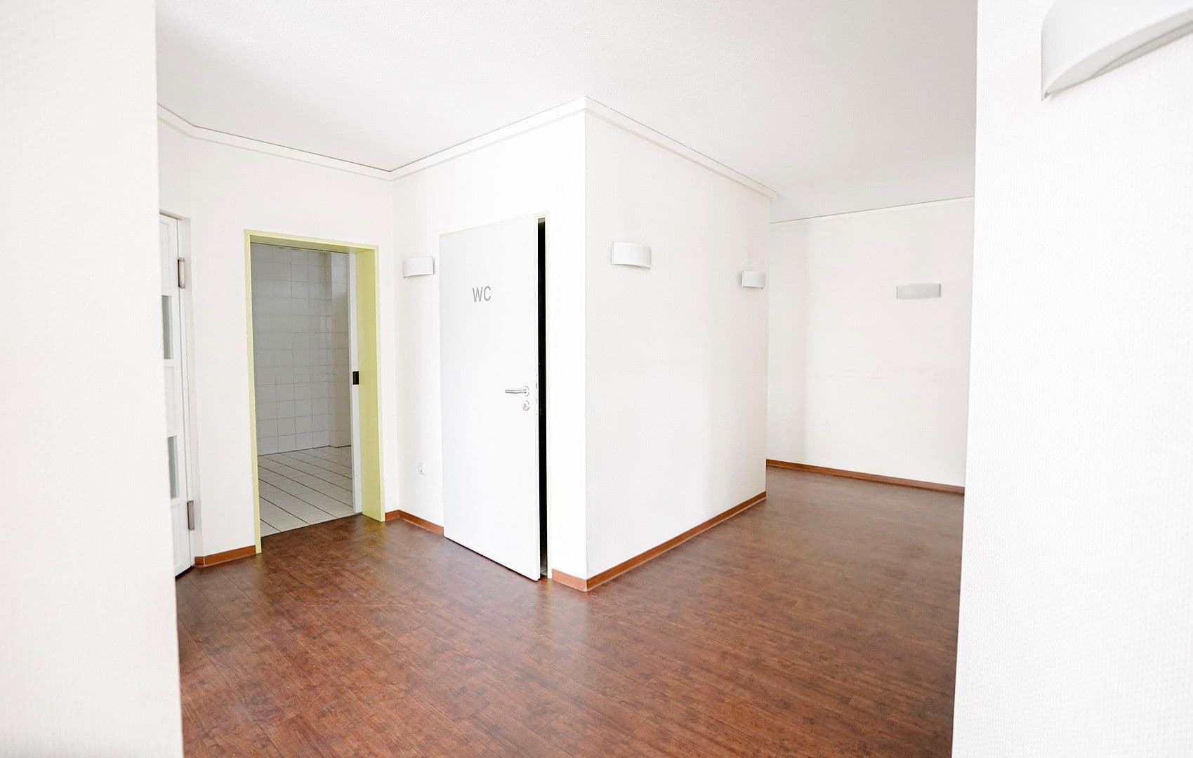 Prenájom kancelárie 215 m², Meinardusstraße 1, Oldenburg (Oldenburg), Dolné Sasko Prenájom kancelárie 215 m², Meinardusstraße 1, Oldenburg (Oldenburg), Dolné Sasko