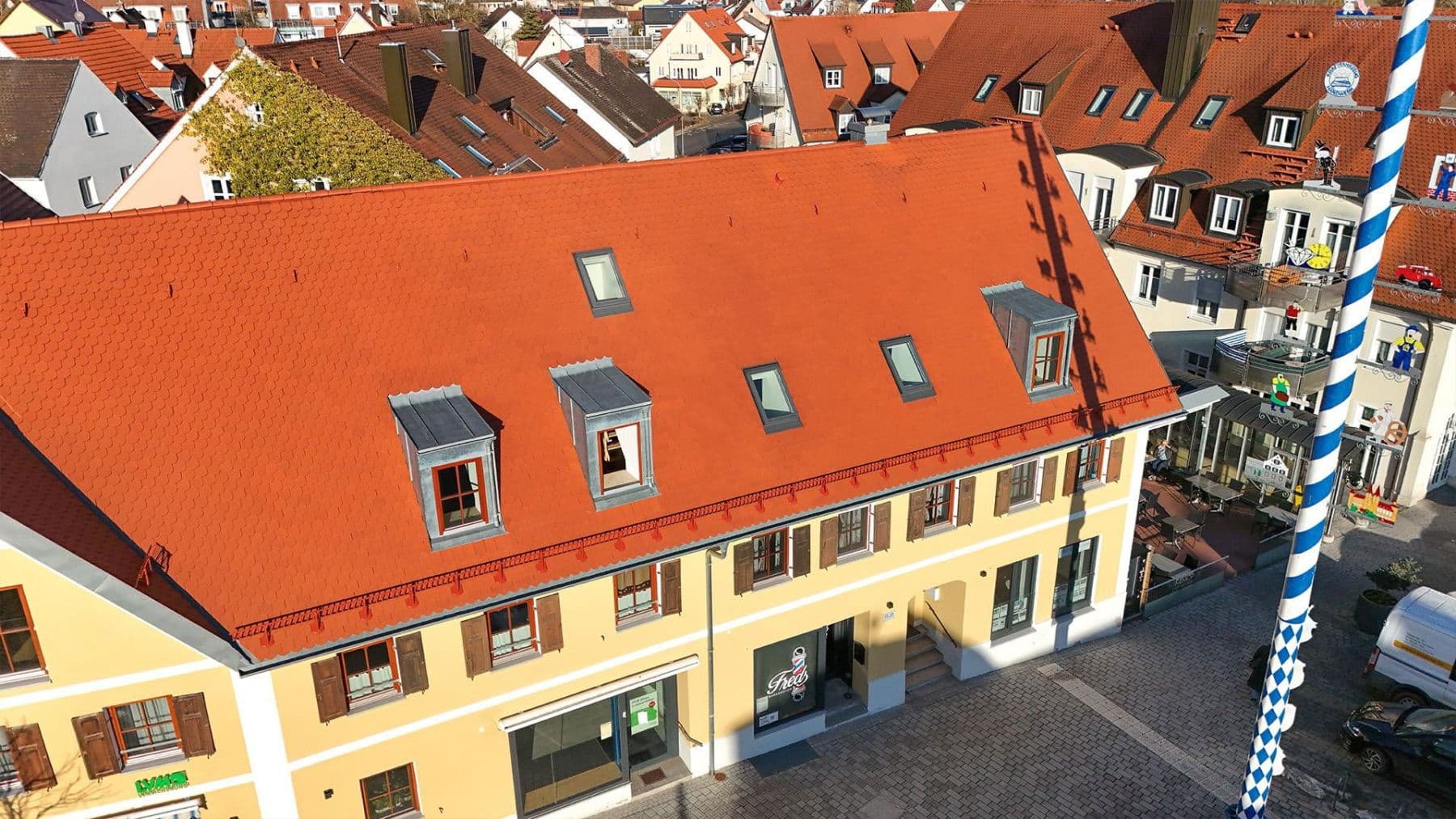 Prenájom bytu 4-izbový 146 m², Marktplatz 4, Markt Indersdorf, Bavorsko Prenájom bytu 4-izbový 146 m², Marktplatz 4, Markt Indersdorf, Bavorsko