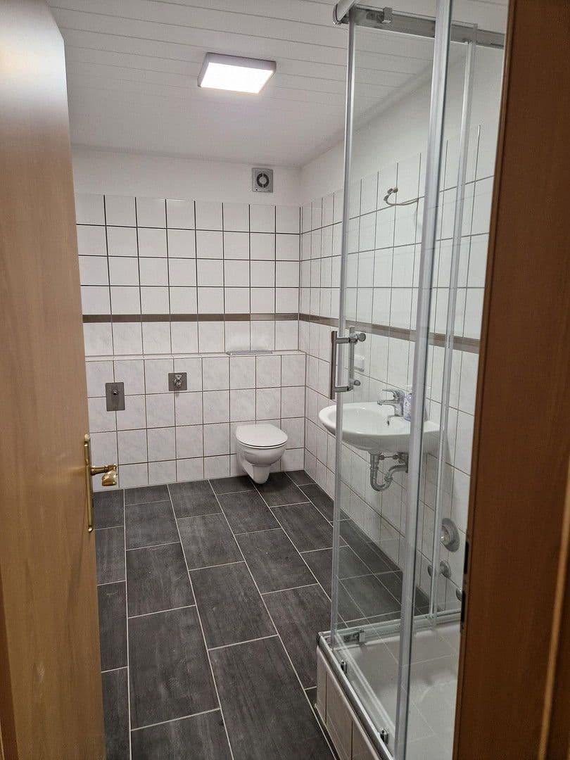 Prenájom bytu 2-izbový 55 m², Falkenweg 26, Hösbach, Bavorsko Prenájom bytu 2-izbový 55 m², Falkenweg 26, Hösbach, Bavorsko