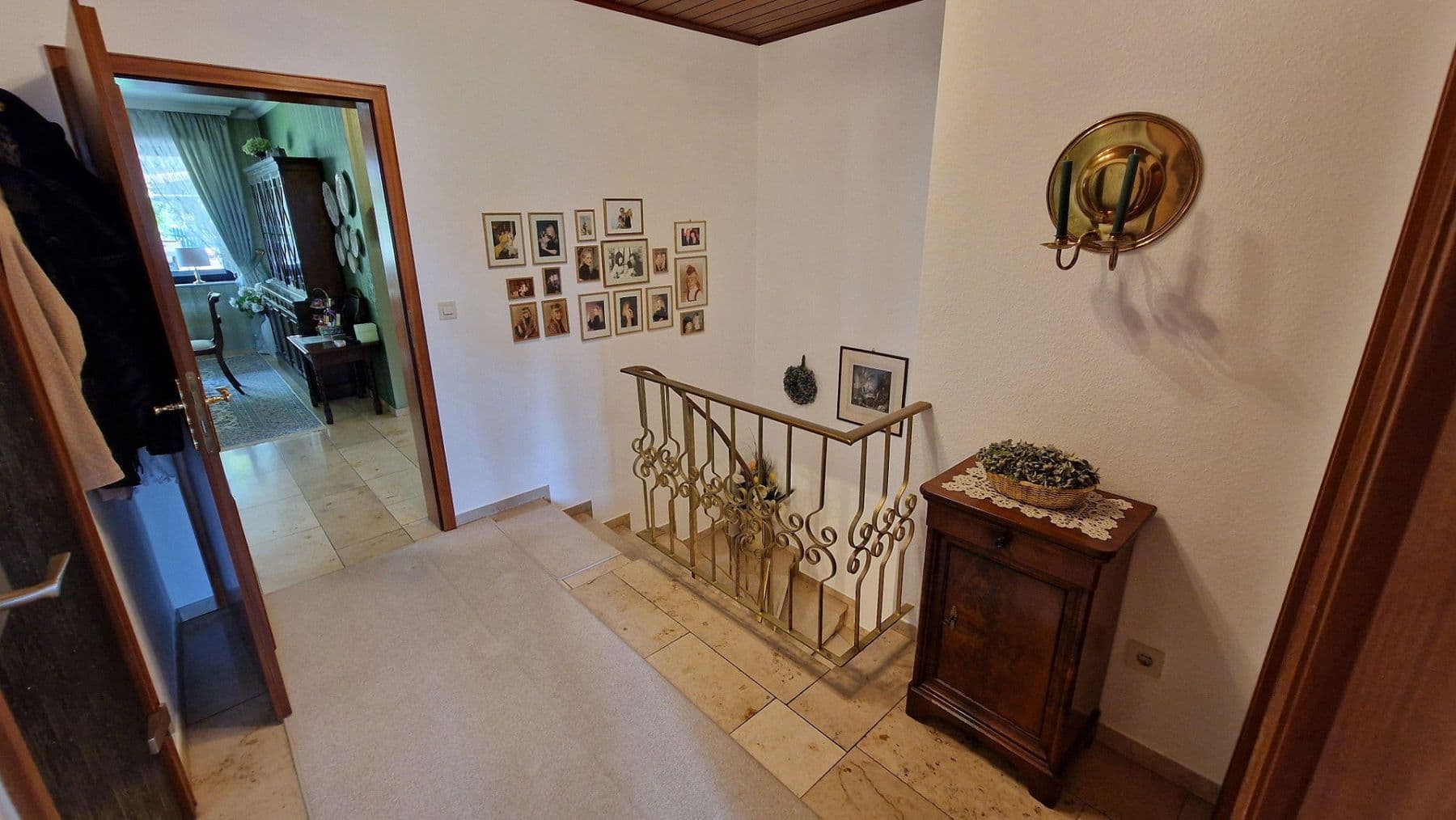 Predaj domu 194 m², pozemek 1.048 m², Königswinter, Severné Porýnie - Westfálsko Predaj domu 194 m², pozemek 1.048 m², Königswinter, Severné Porýnie - Westfálsko