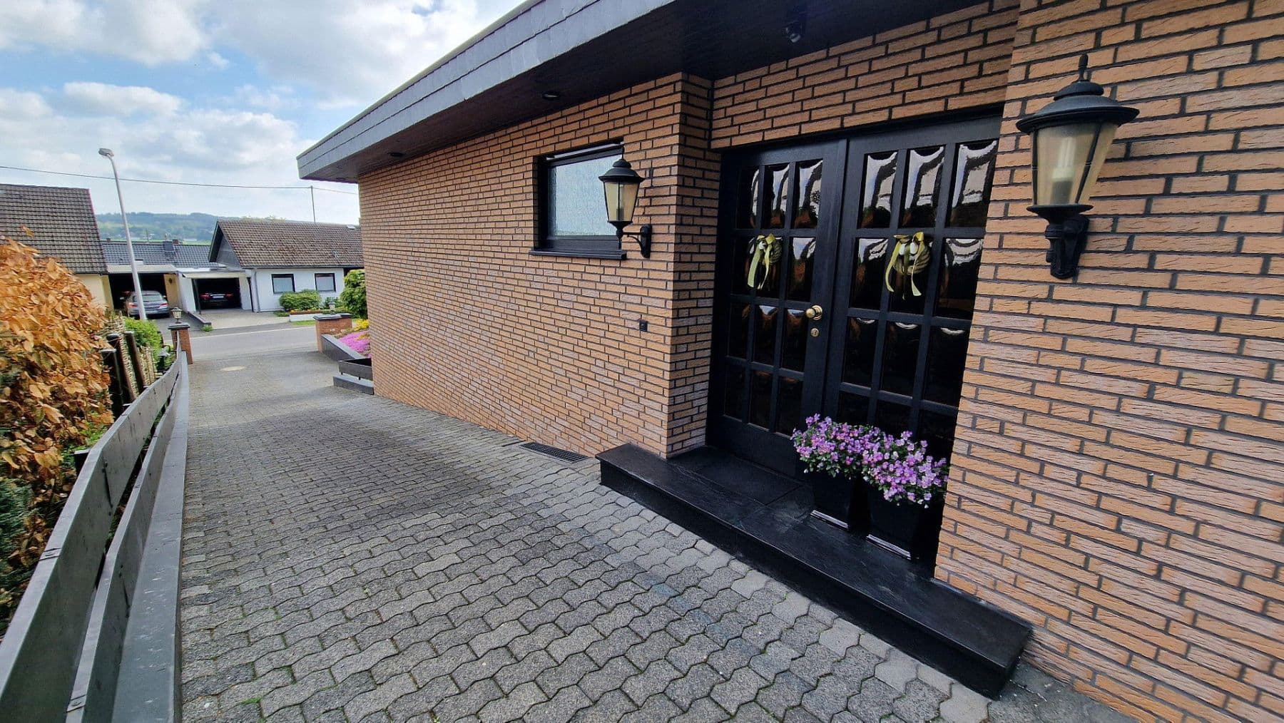 Predaj domu 194 m², pozemek 1.048 m², Königswinter, Severné Porýnie - Westfálsko Predaj domu 194 m², pozemek 1.048 m², Königswinter, Severné Porýnie - Westfálsko