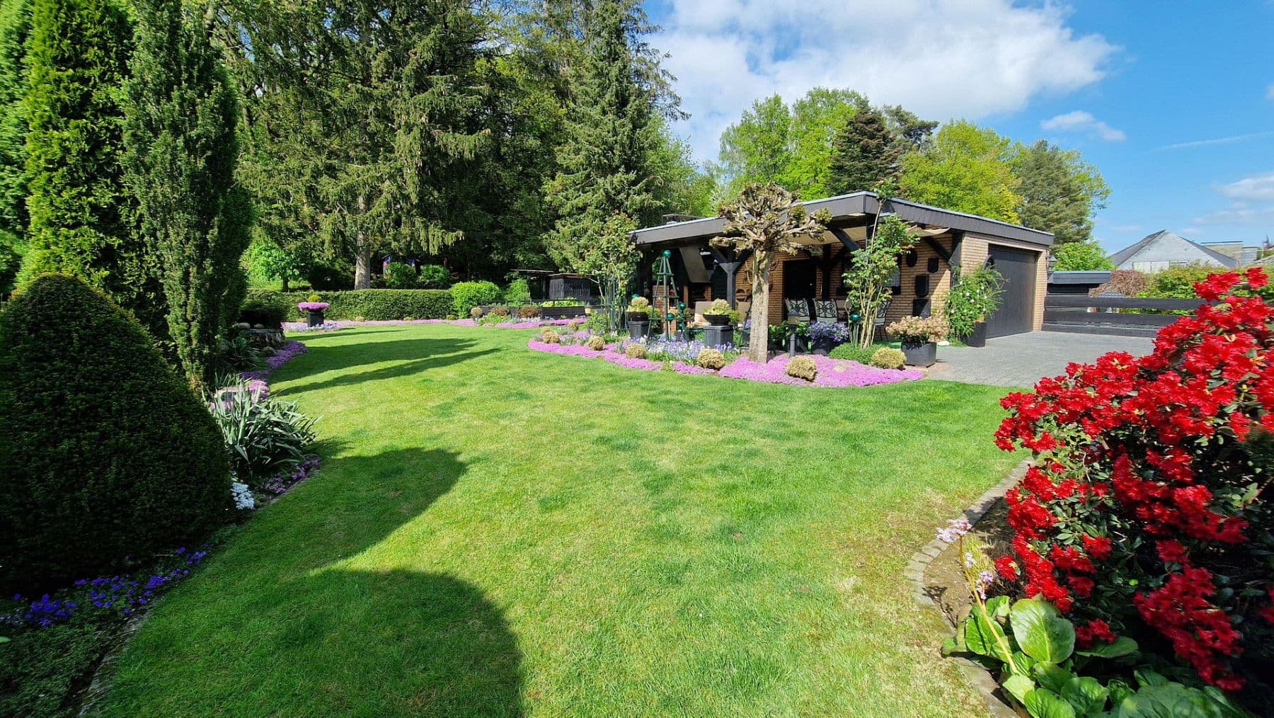 Predaj domu 194 m², pozemek 1.048 m², Königswinter, Severné Porýnie - Westfálsko Predaj domu 194 m², pozemek 1.048 m², Königswinter, Severné Porýnie - Westfálsko