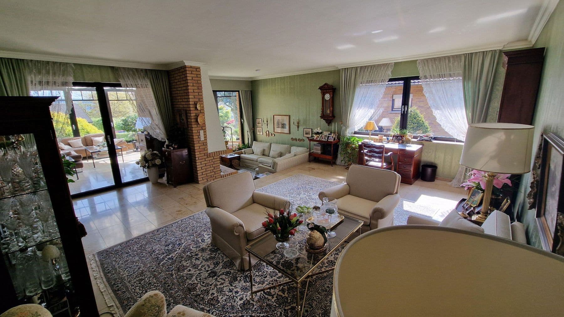 Predaj domu 194 m², pozemek 1.048 m², Königswinter, Severné Porýnie - Westfálsko Predaj domu 194 m², pozemek 1.048 m², Königswinter, Severné Porýnie - Westfálsko