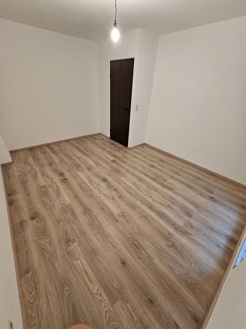Prenájom bytu 2-izbový 75 m², Wiesbaden, Hesensko Prenájom bytu 2-izbový 75 m², Wiesbaden, Hesensko