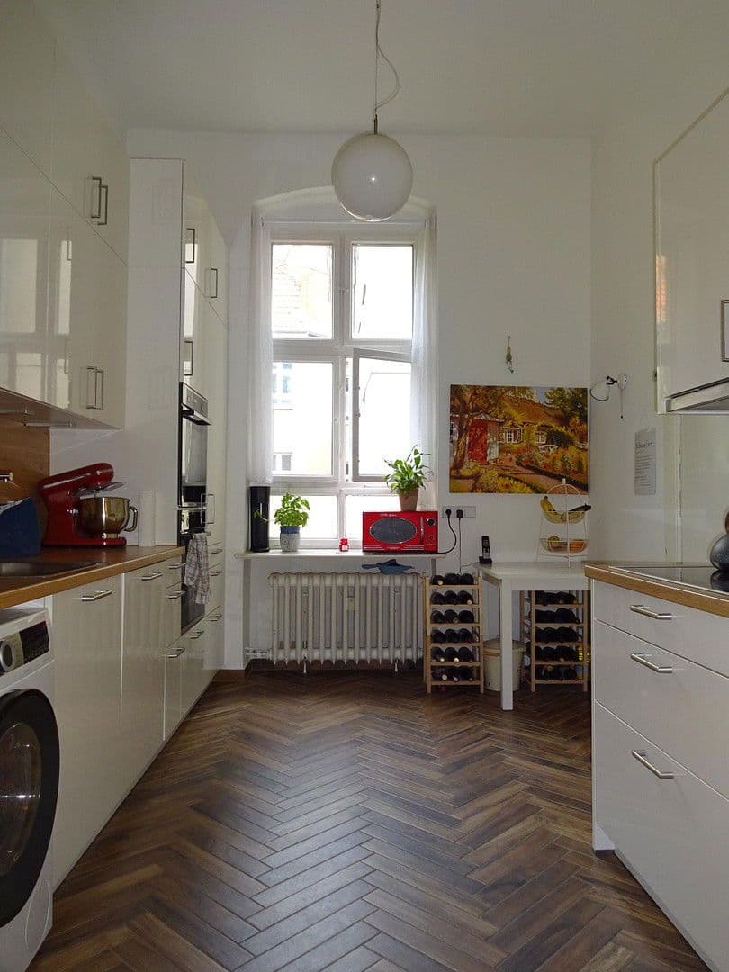 Predaj bytu 7-izbový 190 m², Hortensienstraße, Berlin, Berlín Predaj bytu 7-izbový 190 m², Hortensienstraße, Berlin, Berlín